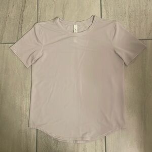 Women’s Lululemon Size 4 Train To Be Short-sleeve Shirt